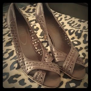 Size 9 1/2 Pulp brand strap heels